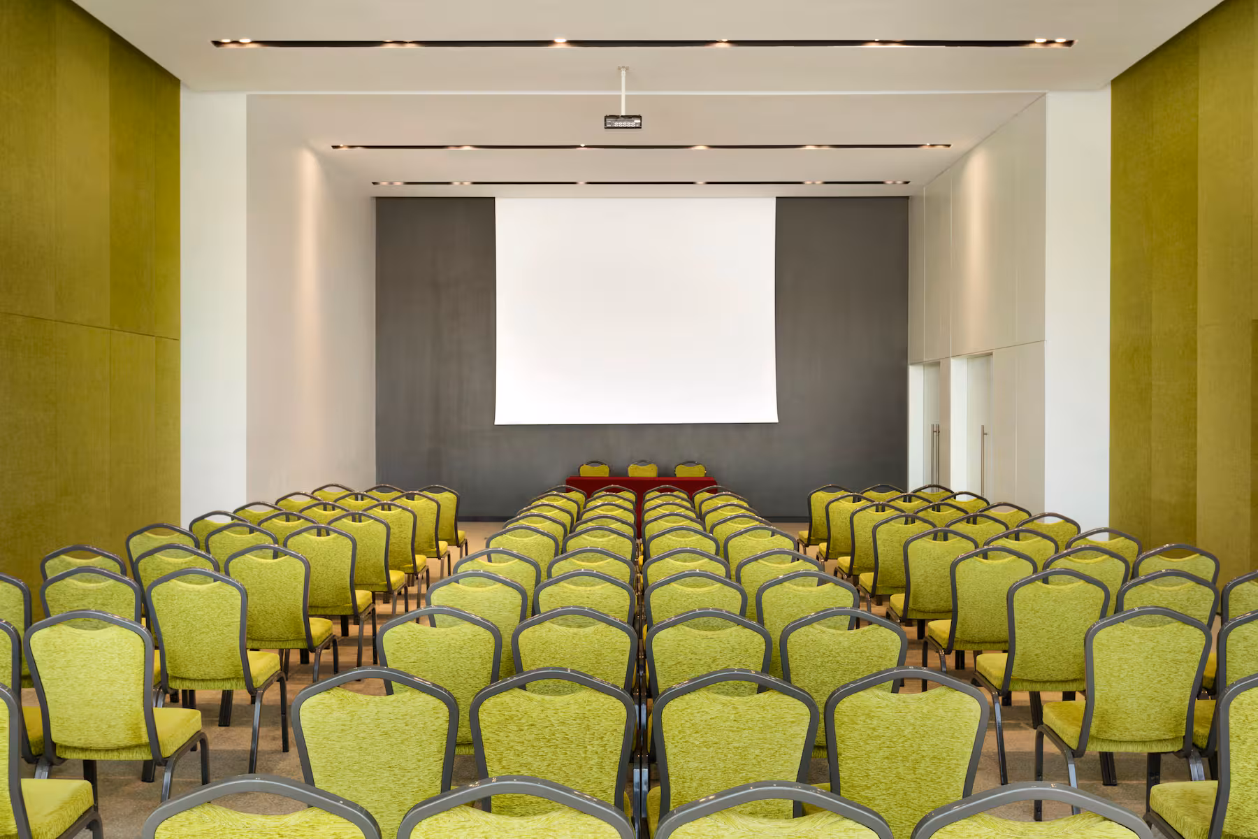 Flexible meeting room